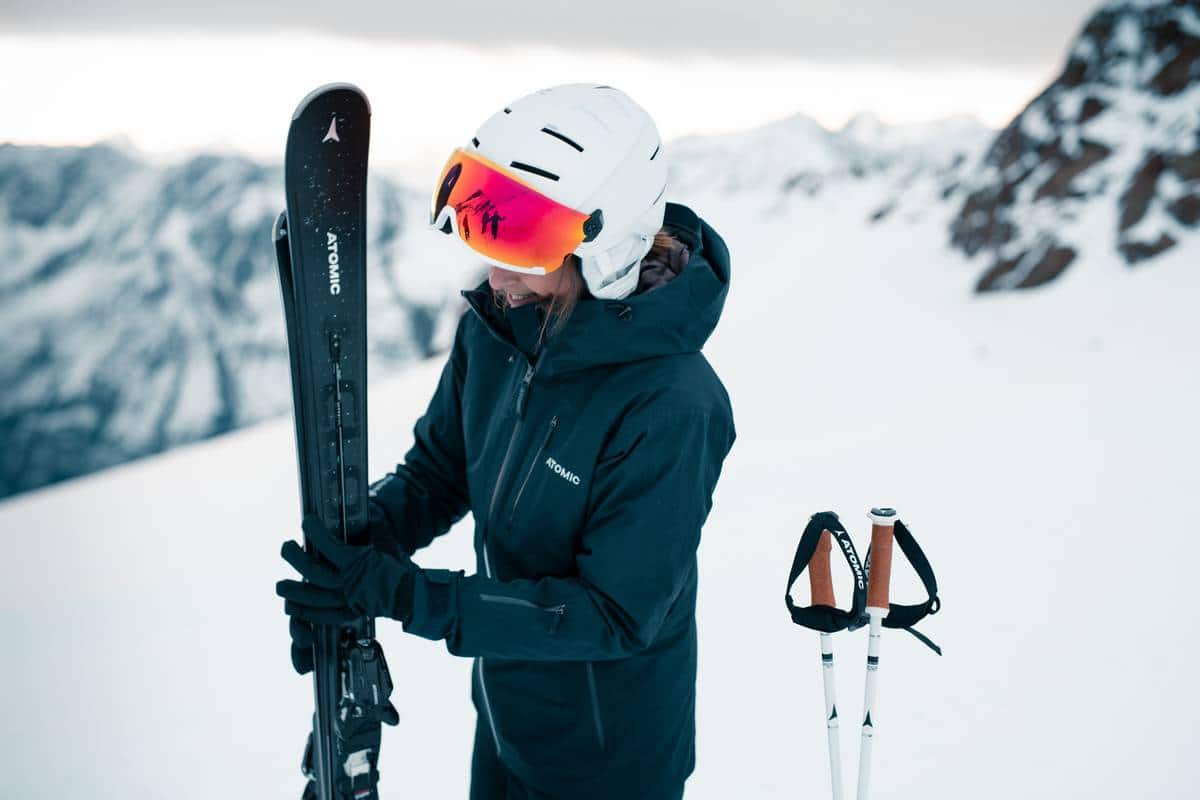 Casque de ski à visière photochromique